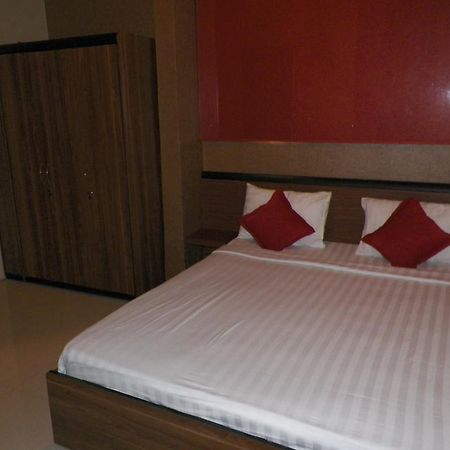 Ariandri Boutique Guesthouse Bandung Rum bild
