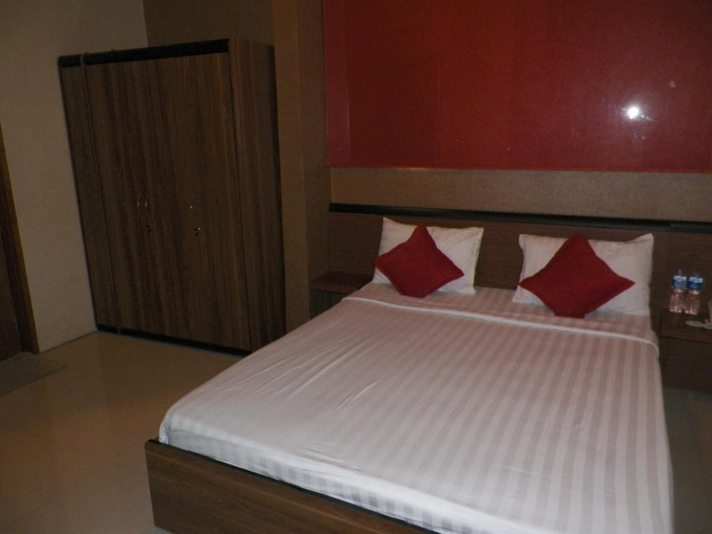 Ariandri Boutique Guesthouse Bandung Rum bild